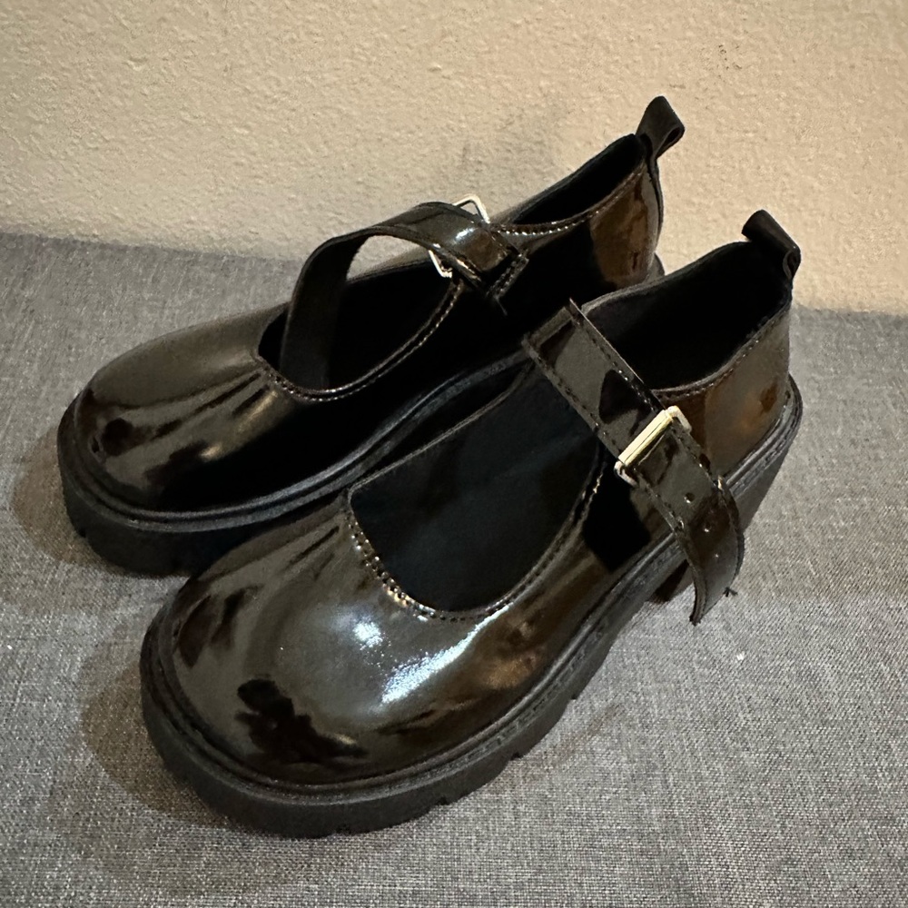 Stylish Black Mary Jane Loafer